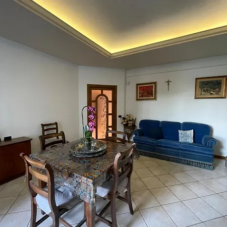 Leone Apartment Quarrata